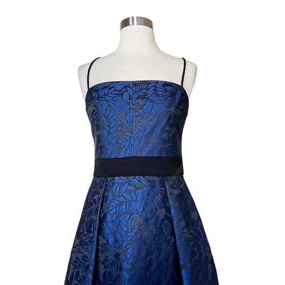 BLACK HALO Mini Cocktail Dress Black Jacquard Metallic Blue Sleeveless Designer - Picture 3 of 8